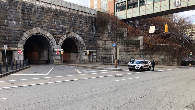 armstrong-tunnel.jpg 
