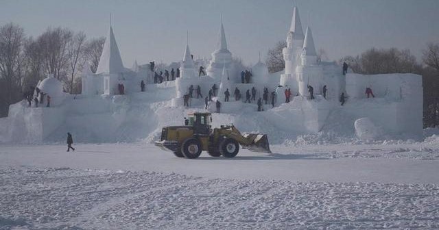 China's coldest city hosts International Ice & Snow Sculpture Festival