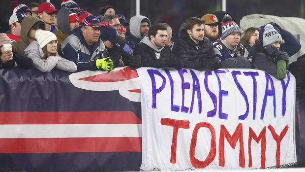 Tom Brady Sign 