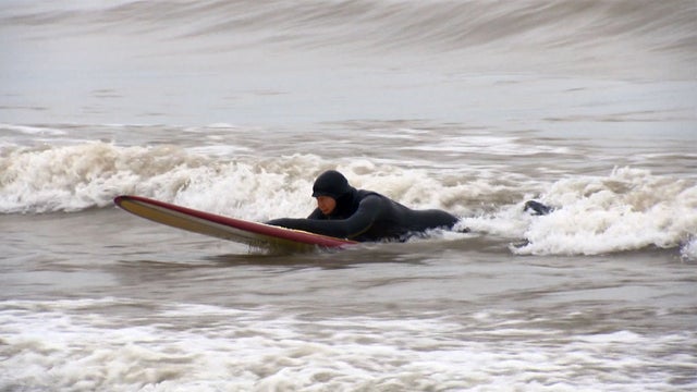 Lake_Michigan_Surfers_0112.jpg 