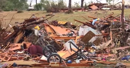 Cleanup begins after deadly storms hit the South: "I thought the whole ...