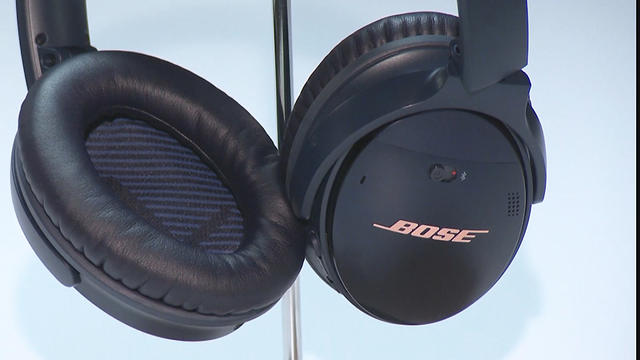 bose-headphones.jpg 