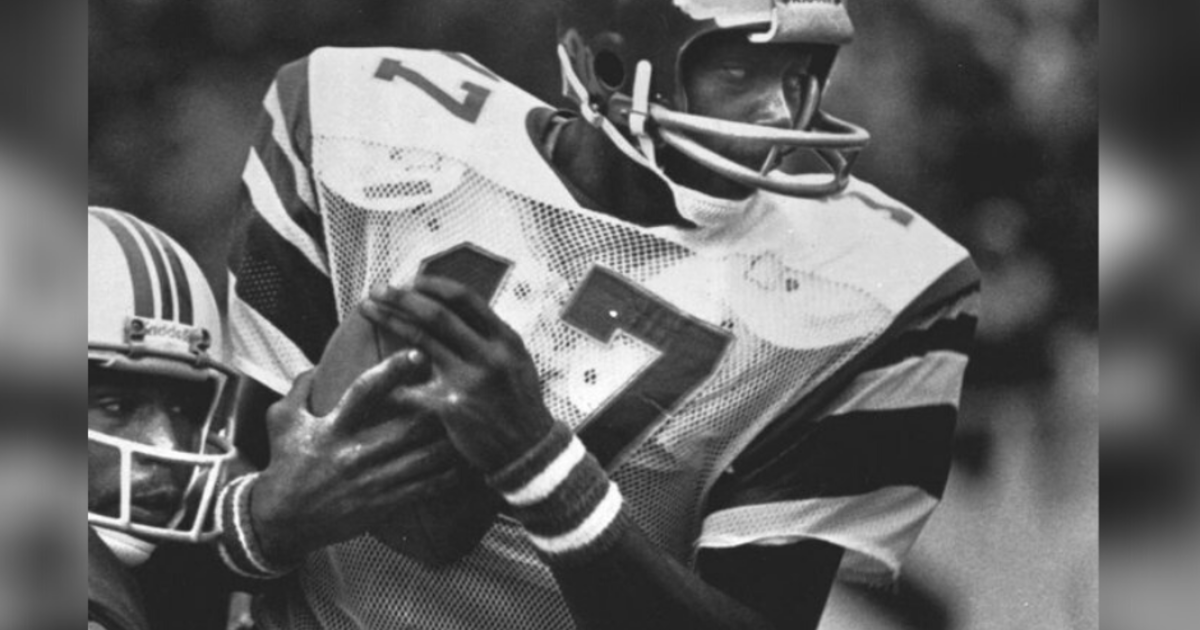 Harold Carmichael's Ultimate Hall of Fame Career Highlights