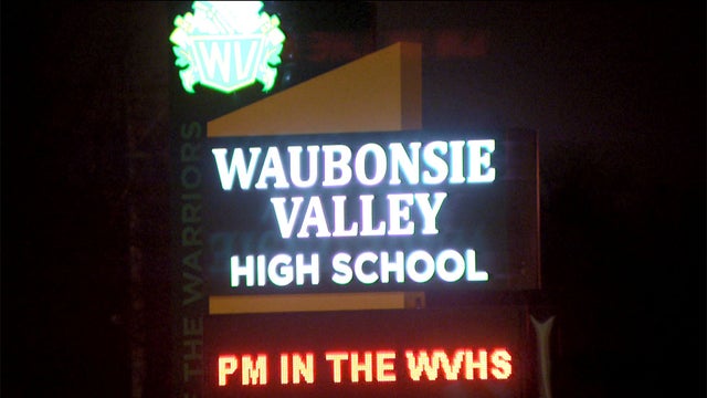 Waubonsie_Valley_High_School_0115.jpg 