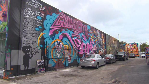graffiti-murals-in-miamis-wynwood-neighborhood.jpg 