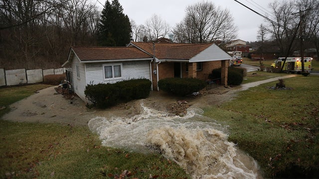 elizabeth-township-water-main-break-.jpg 