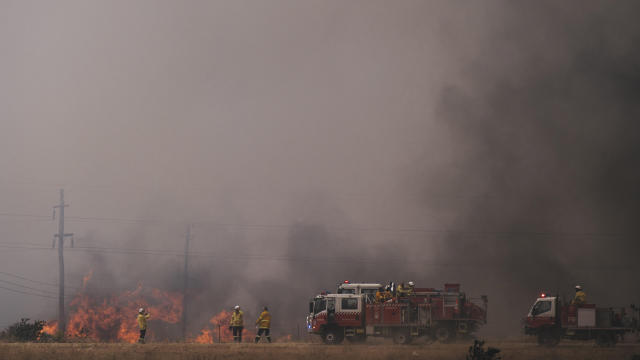 Pialligo Bushfire Continues To Burn Close To Canberra Airport 