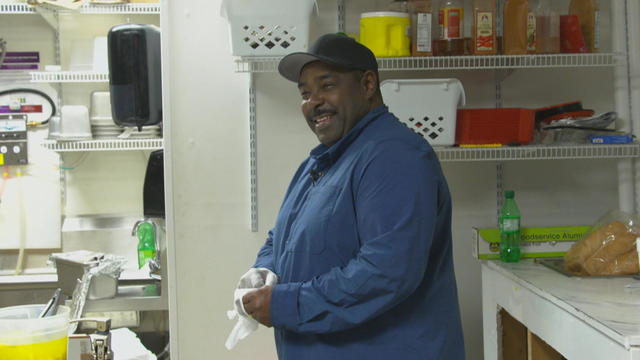 c3-diaz-restaurant-ministry-en-012920-frame-145.jpg 