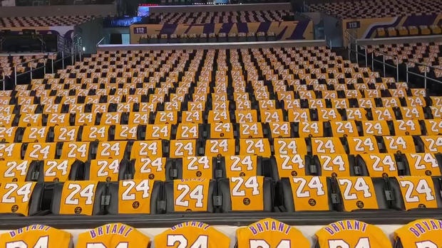 Lakers, Fans Set For Emotional First Game Since Kobe's Death 