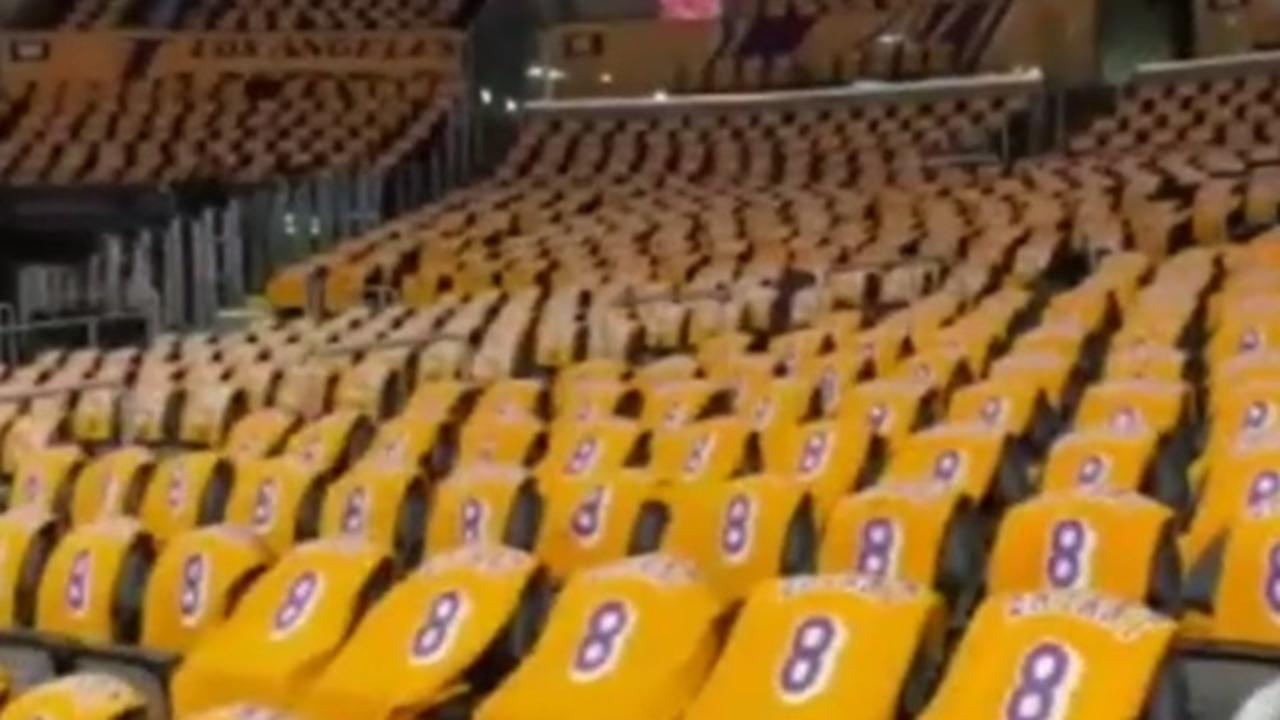 Gianna Bryant's Teammates Attend Lakers' First Game After Crash