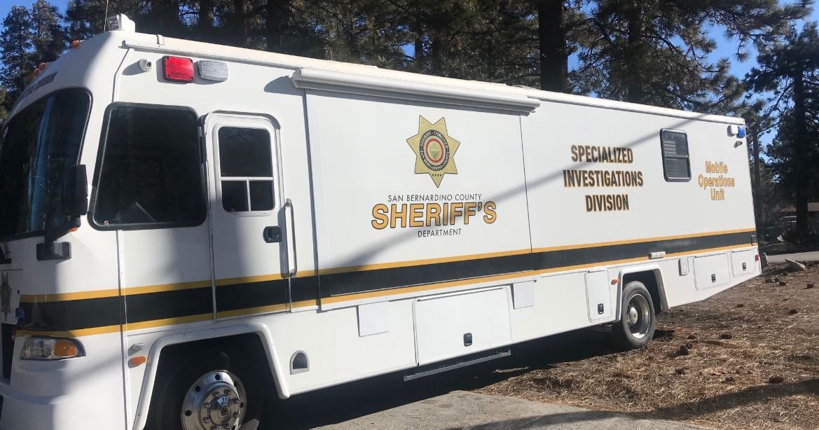 2 Found Dead Near Big Bear Lake - CBS Los Angeles