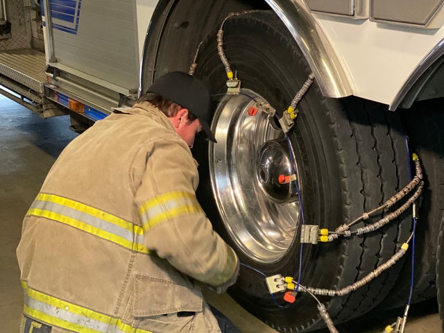 Fort Worth fire truck preparation for winter weather 