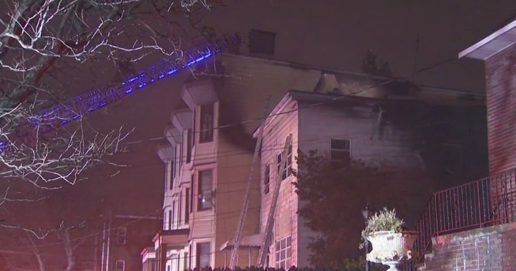 EarlyMorning Fire Rips Through Multiple Homes, Cars In Jersey City