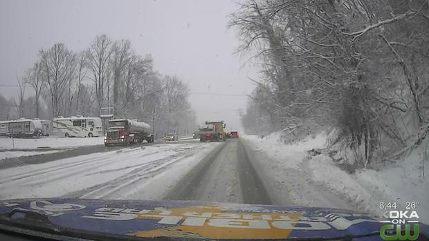 snowy-roads 