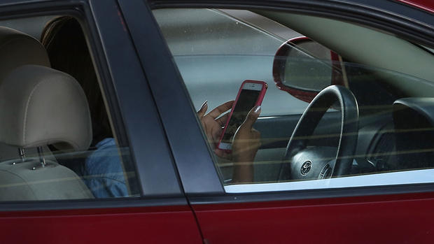 New Law Seeks to Crack Down on Distracted New York Drivers 