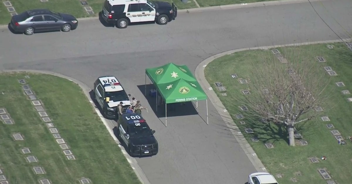 3 People Found Murdered Next To Perris Gravesite CBS Los Angeles