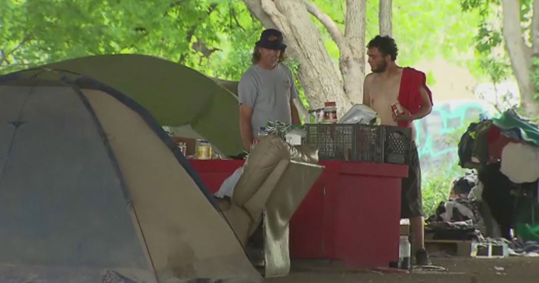 Some Say Dallas' Efforts To Clean Up After Homeless Not Enough - CBS Texas