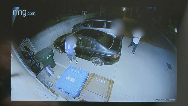 surveillance-ring-car-video.jpg 
