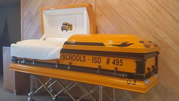 Minn. Man Who Drove School Bus For 55 Years To Be Laid To Rest In