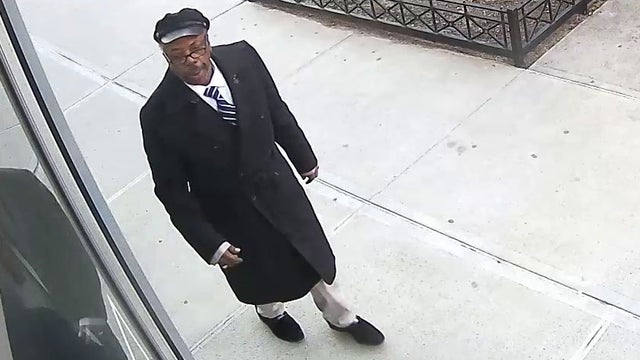 BK-woman-scammed-NYPD.jpg 
