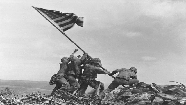 Raising_the_Flag_on_Iwo_Jima_by_Joe_Rosenthal.jpg 