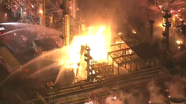 carson-california-refinery-fire-flames.png 