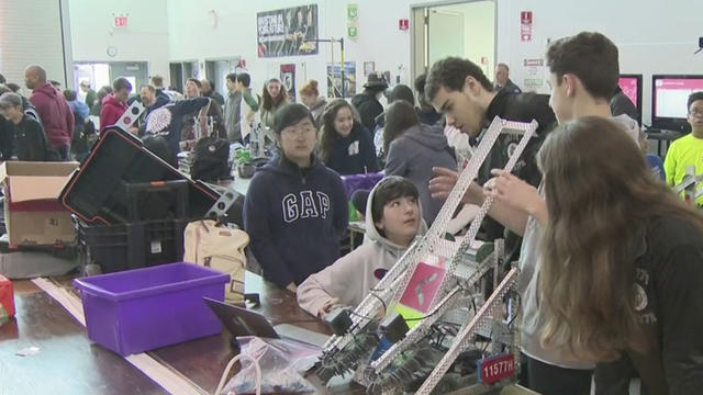 vexroboticscompetition2.jpg 