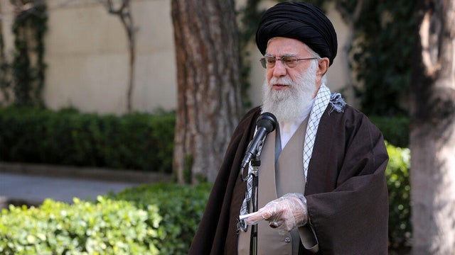 iran-ayatollah-khamenei.jpg 