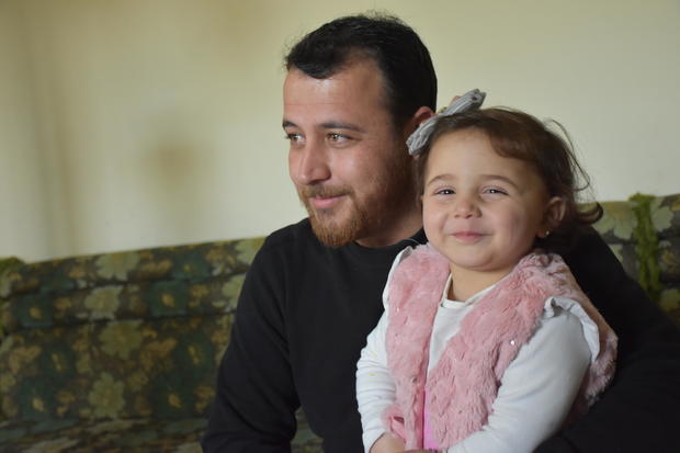Syrian father hides awful situation from his daughter, reminds movie 'Life is Beautiful' 