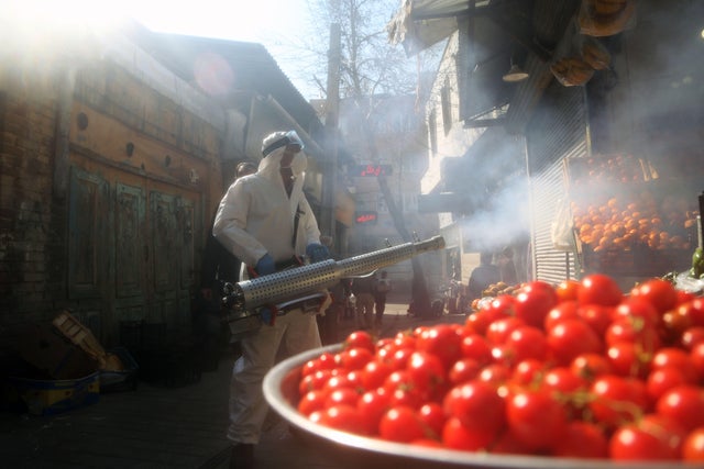 Coronavirus precautions in Tehran 