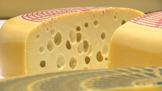 Swiss-Gruyere-1.jpg 