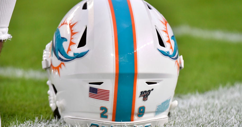 Miami Dolphins sign linebacker Curtis Bolton Miami Dolphins sign linebacker Curtis Bolton