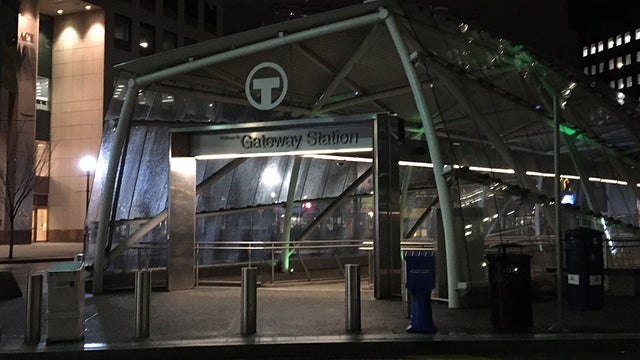 port-authority-gateway-station.jpg 