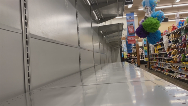 Grocery-Stores-MHA-RAW-1-concatenated-150017_frame_7019.png 