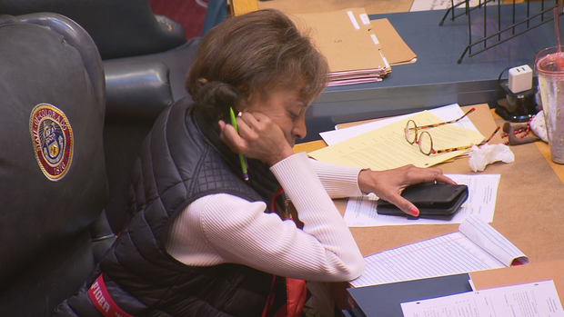 XGR ADJOURNS MHA RAW 01 concatenated 142707_frame_9009 