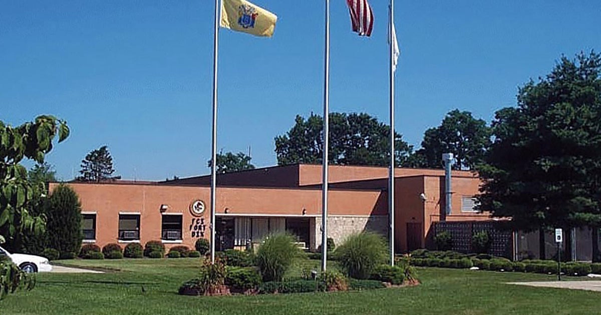 Authorities: 2 New Jersey Men Used Drones To Smuggle Drugs, Cell Phones ...
