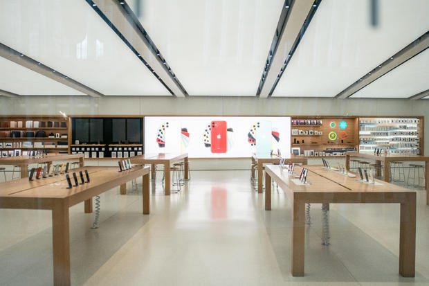 An empty Apple store is seen following the outbreak of coronavirus disease (COVID-19), in New York City 