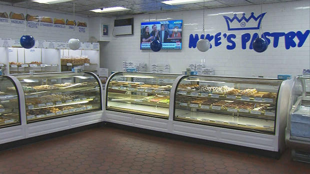 Mike's Pastry 