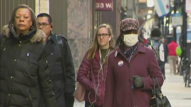 People-Walking-During-Coronavirus-Outbreak.jpg 