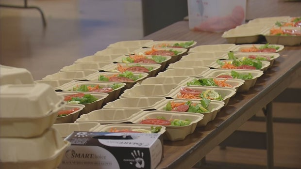 FOOD DELIVER 10 VO_frame_194