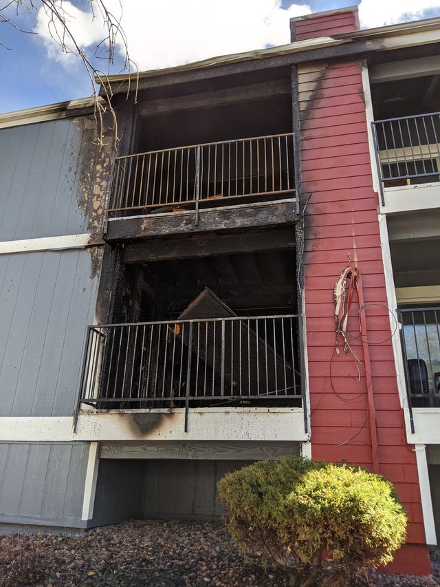 Hampden Condo Fire 4 (Denver Fire) 