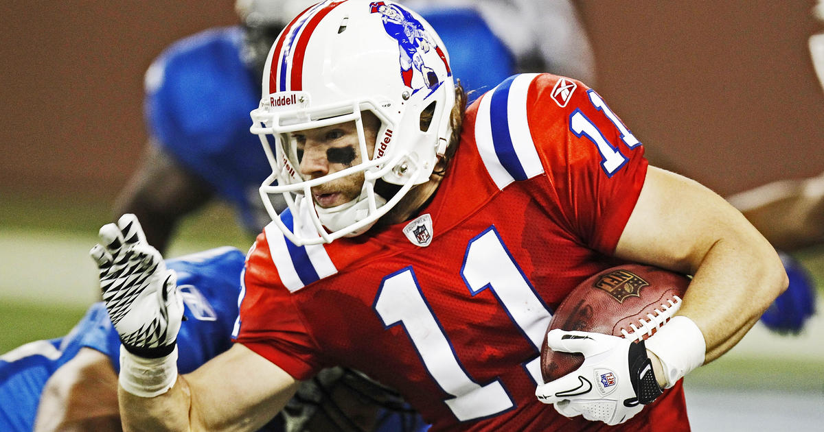 Could Patriots' red throwback jerseys with 'Pat Patriot' return in