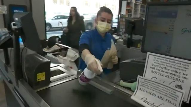 cbsn-fusion-how-supermarkets-are-keeping-worker-safe-amid-virus-pandemic-thumbnail-462251-640x360.jpg 