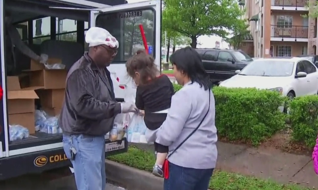 Dallas ISD mobile meals