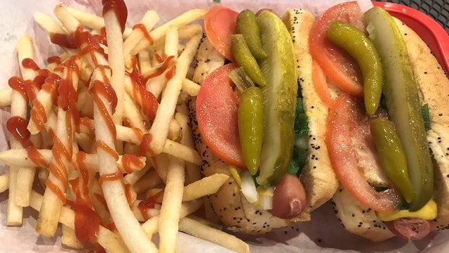 hot-dog.jpg 