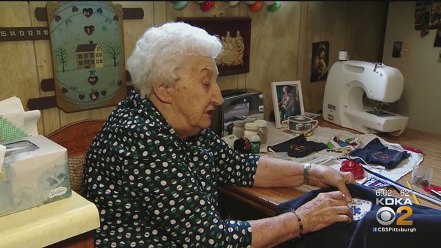 dorothy-culligan-sewing.jpg 