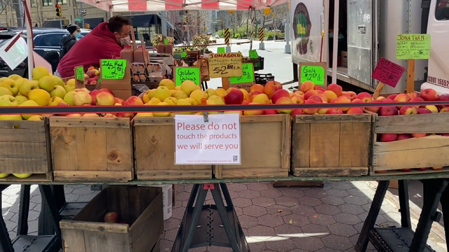 NYC-farmers-markets-coronavirus.png 