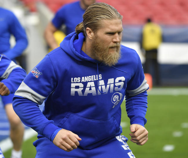 Todd Gurley and Clay Matthews claim LA Rams late with wage