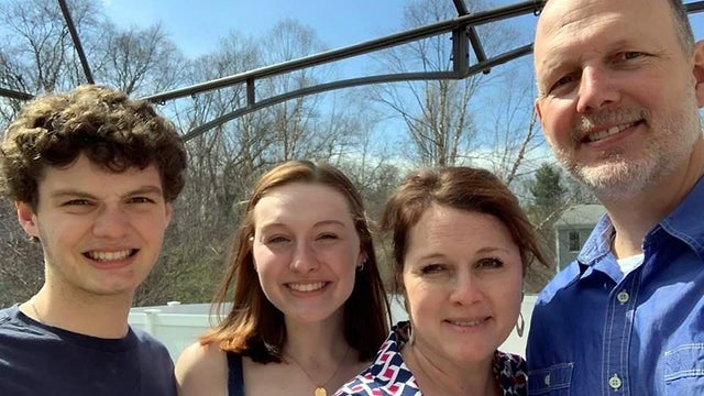 CBSGroceryFamily.jpeg 