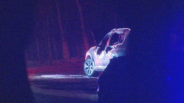 CAR-FIRE-SHARON-1_frame_1984.jpg 